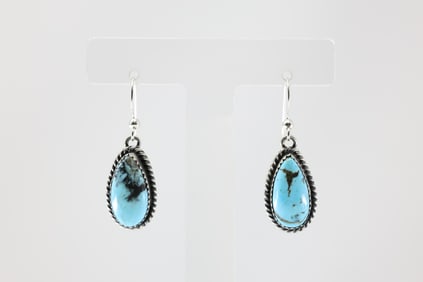 Native America Navajo Sterling Silver Kingman Turquoise Dangling Earring's By Freda Martinez.
