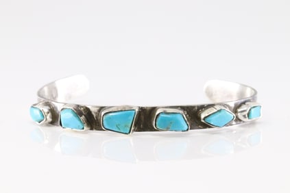 Native America Zuni Sterling Silver  Kingman Turquoise Bracelet Cuff By Jude Candelaria.
