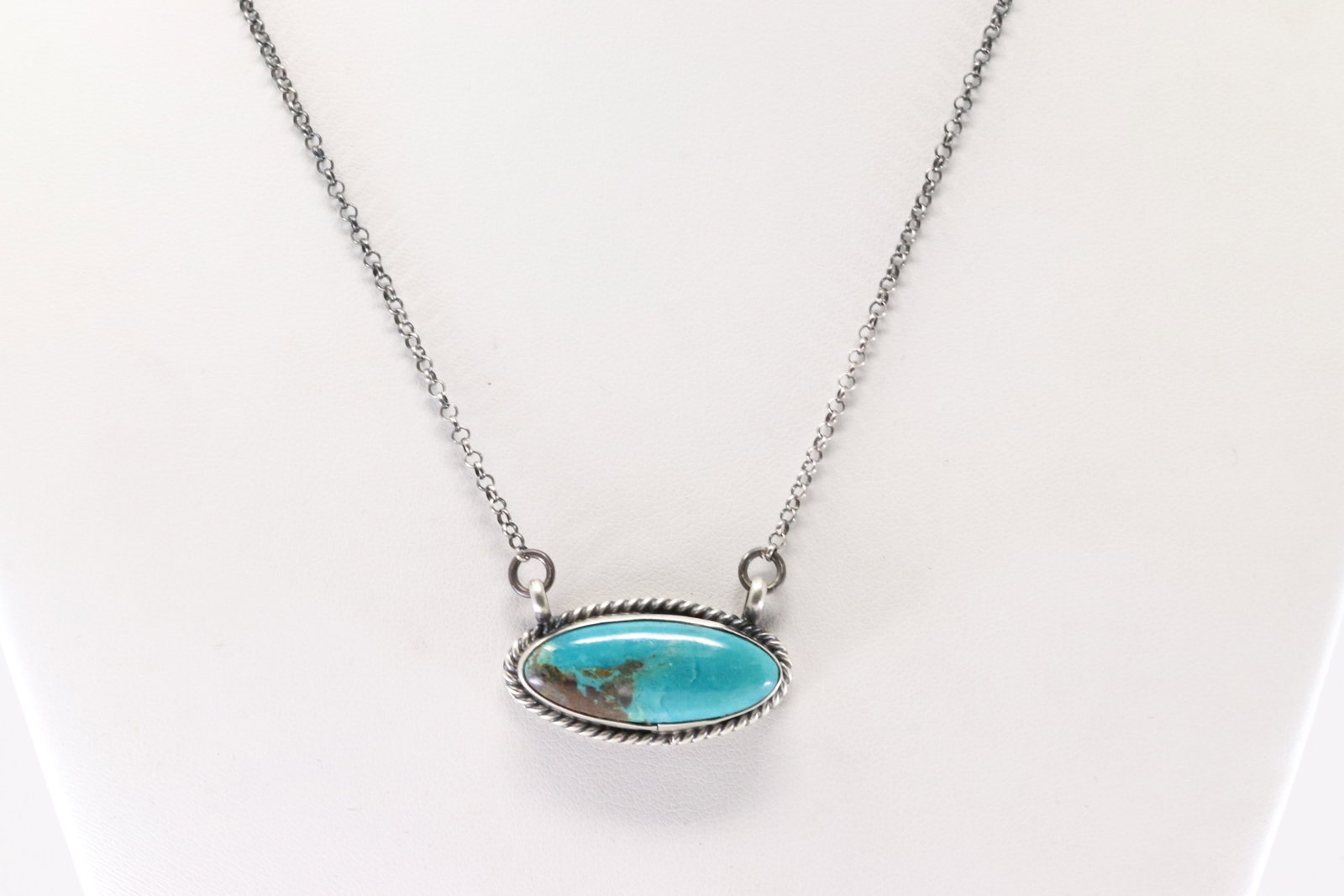 Native America Navajo Sterling Silver Campitos Turquoise Necklace By Johnny Dixon.: This is a Native America Navajo Sterling Silver Campitos Turquoise Necklace By Johnny Dixon. Stamp Dixon. Necklace Length: 16.00.