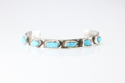 Native America Zuni Sterling Silver Turquoise Bracelet Cuff By Jude Candelaria.