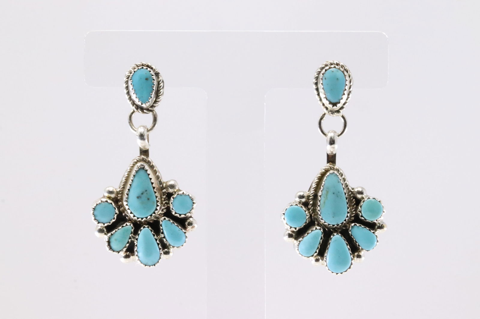 Native America Zuni Sterling Silver Kingman Turquoise Post Dangling Earring's By Alicia Wilson.: This ia a Native America Zuni Sterling Silver Kingman Turquoise Post Dangling Earring's By Alicia Wilson. Stamp AJW.