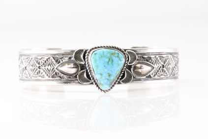 Native America Navajo Sterling Silver Kingman Turquoise Bracelet Cuff By Leonard Maloney.