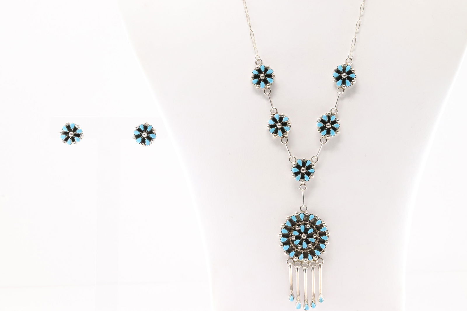 Native America Navajo Sterling Silver Turquoise Necklace & Earring's Set By Tricia Leekity.: This is a Native America Navajo Sterling Silver Turquoise Necklace & Earring's Set By Tricia Leekity. Stamp TL. Necklace length: 20.00"
