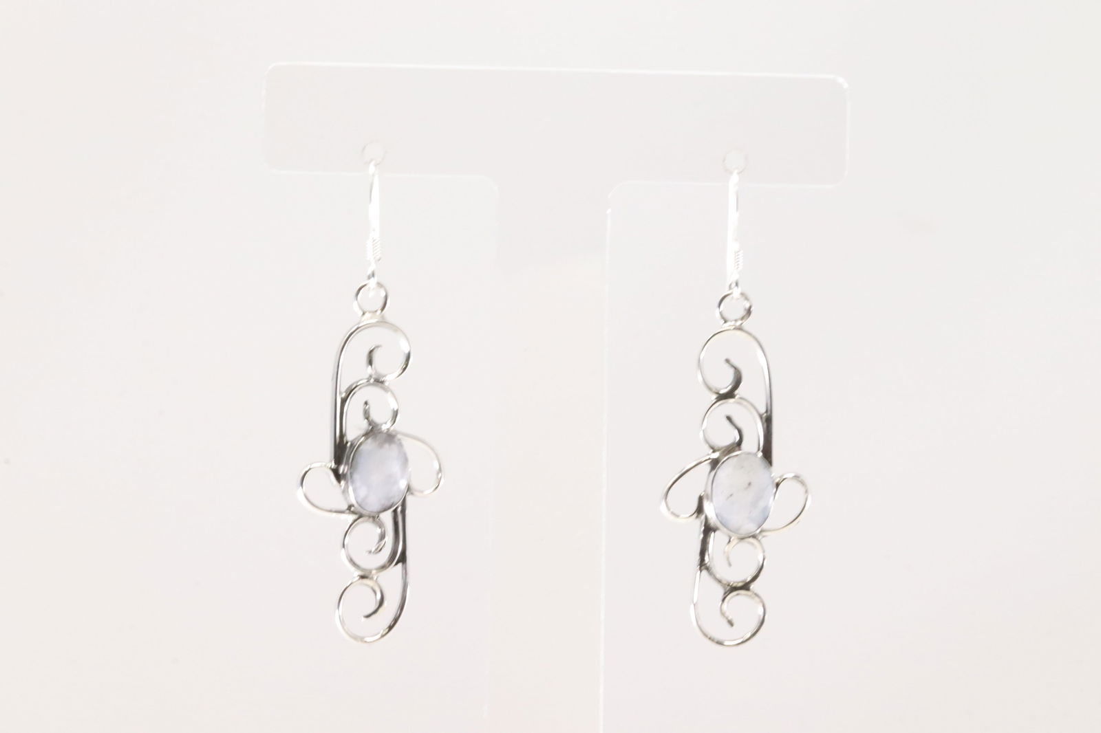 Native America Navajo Sterling Silver White Buffalo Dangling Earring's By Sheena Jack.: This is a Native America Navajo Sterling Silver White Buffalo Dangling Earring's By Sheena Jack.