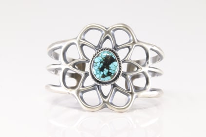 Native America Navajo Sterling Silver Kingman Turquoise Bracelet Cuff By Eugene Gruber.