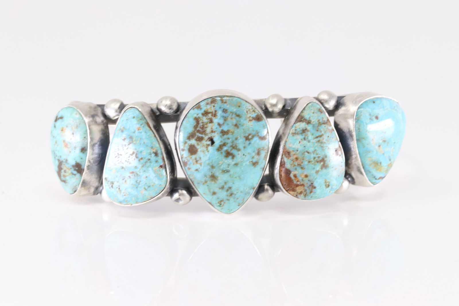 Native America Navajo Sterling Silver Turquoise Bracelet Cuff By Danni Henio.: This is a Native America Navajo Sterling Silver Turquoise Bracelet Cuff By Danni Henio. Stamp Danny Henio.