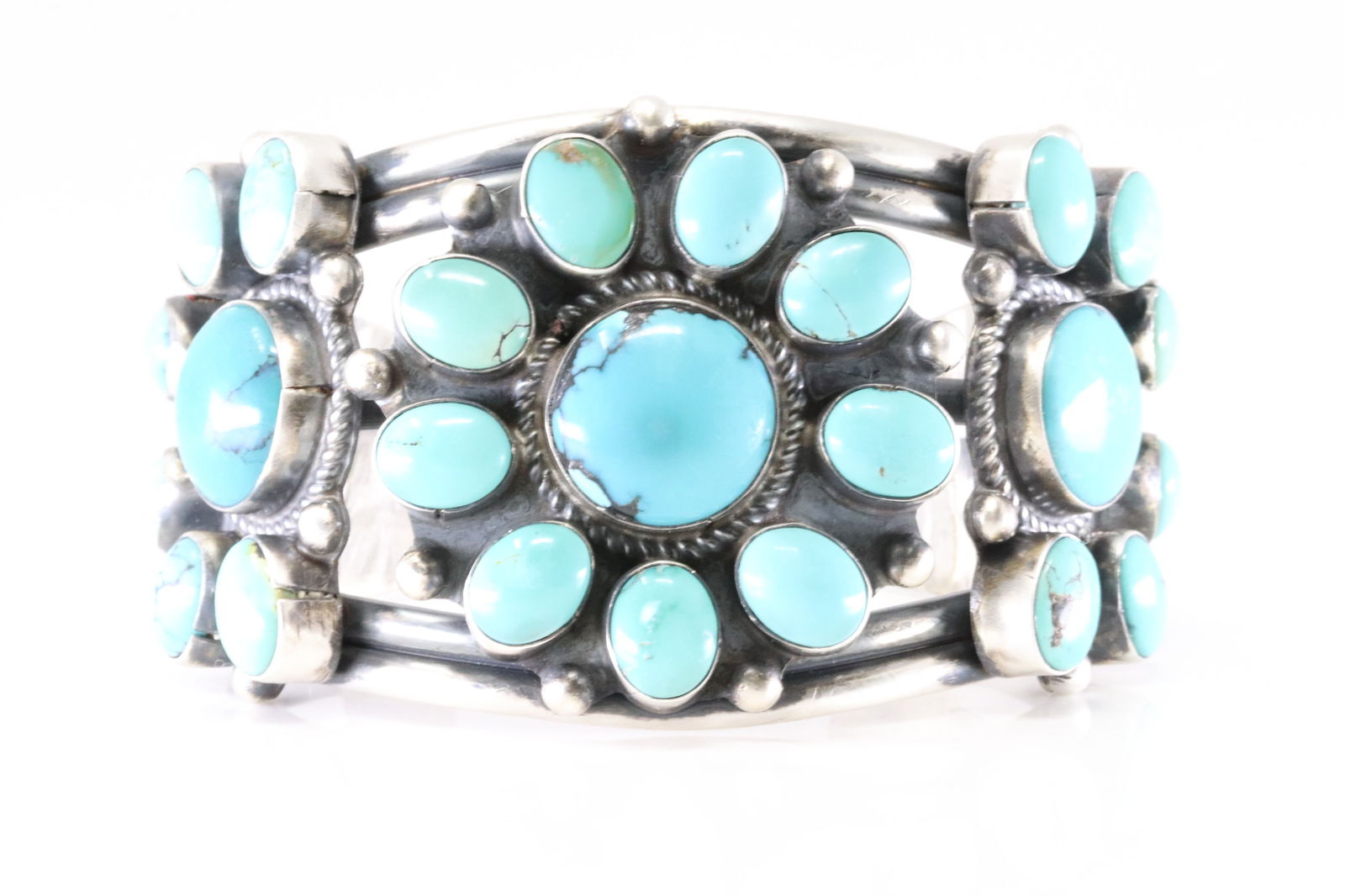 Native America Navajo Sterling Silver Turquoise Floral Bracelet Cuff By HD. (1 of 4)