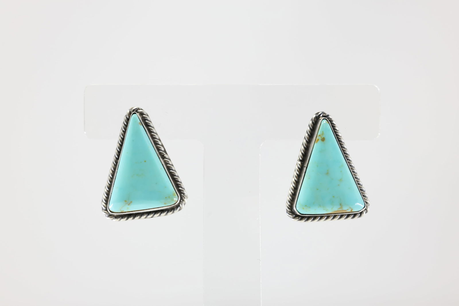 Native America Navajo Sterling Silver Kingman Turquoise Post Earring's By Chassity Belone.: This is a Native America Navajo Sterling Silver Kingman Turquoise Post Earring's By Chassity Belone.