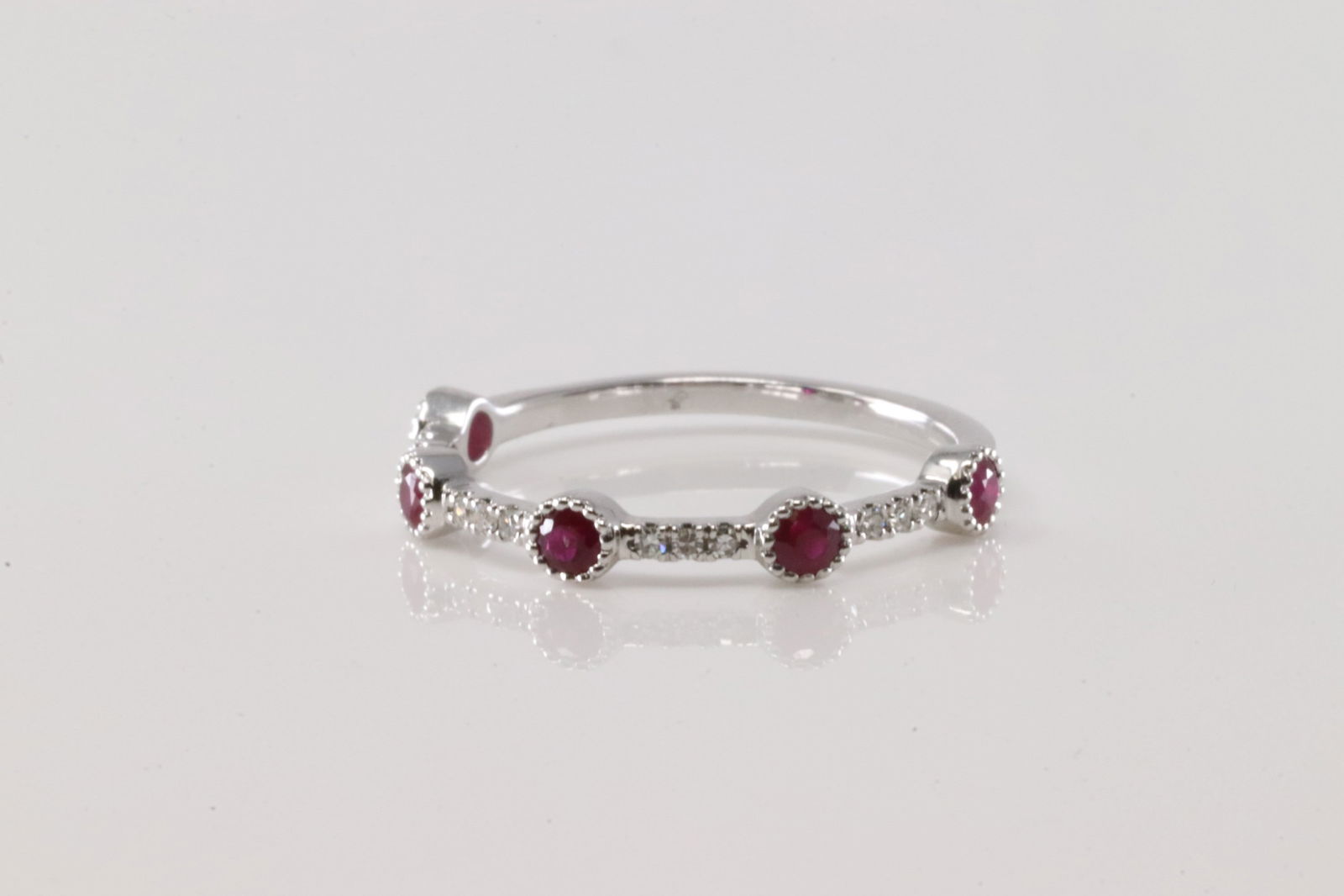 Ruby & Diamond Ring 10Kt. - 3