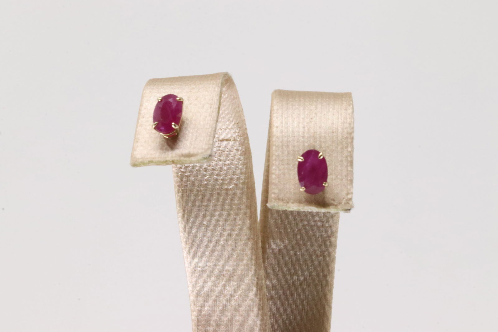 Ruby Stud Earring 14Kt. - 3
