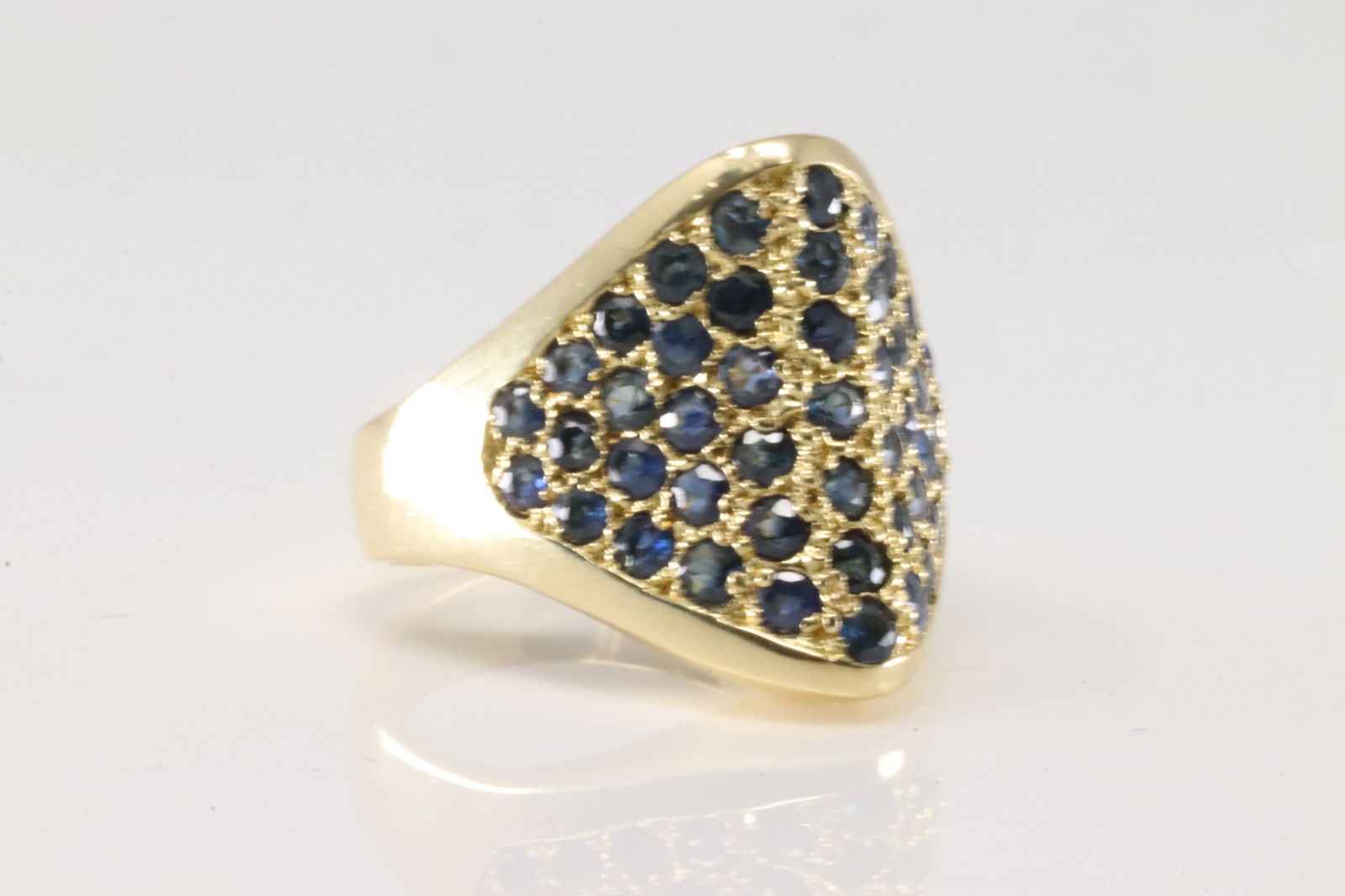 Sapphire Ring 18Kt. - 2