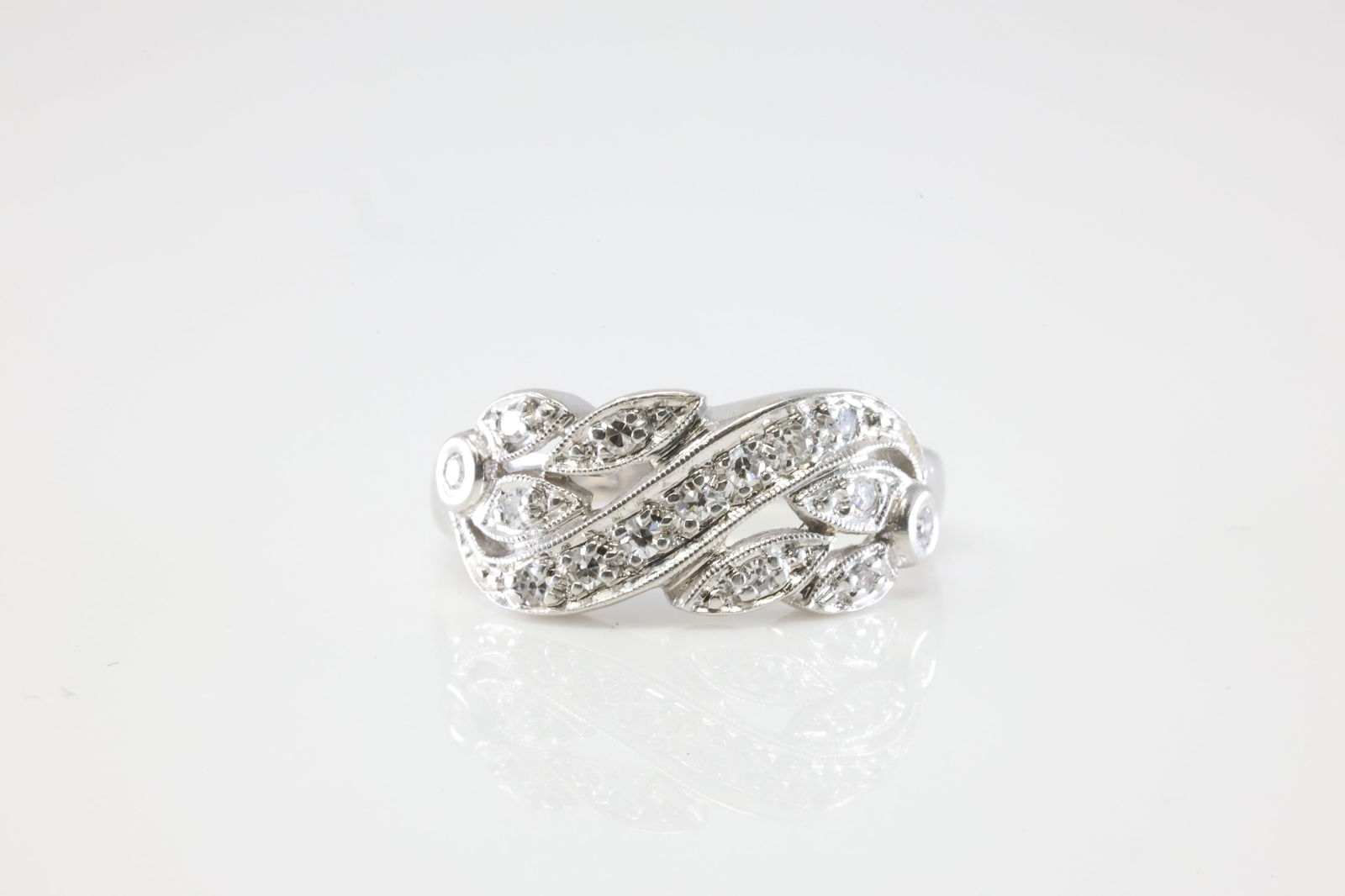 Diamond Ring 14Kt. (1 of 4)