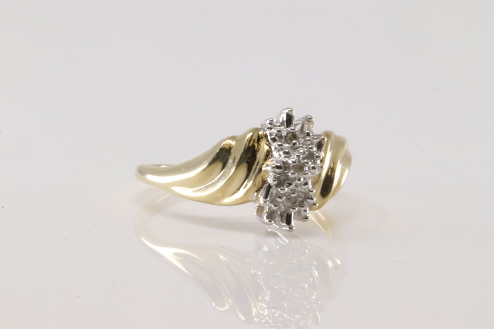 Diamond Ring 10Kt. - 3