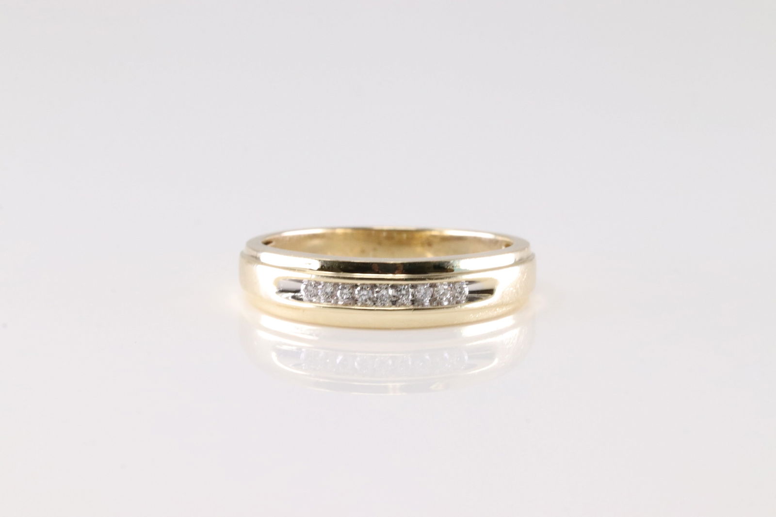 Wedding Diamond Ring 10Kt. (1 of 4)