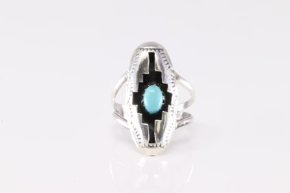 Native America Navajo Sterling Silver Turquoise Ring By Felix Perry.