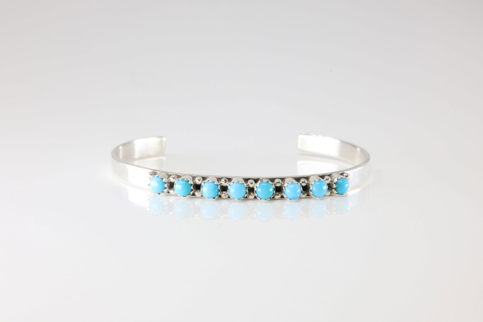 Native America Navajo Sterling Silver Turquoise Bracelet Cuff By GP.: This is a Native America Navajo Sterling Silver Turquoise Bracelet Cuff By GP. Stamp GP.