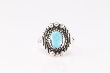 Native America Navajo Sterling Silver Turquoise Ring B.