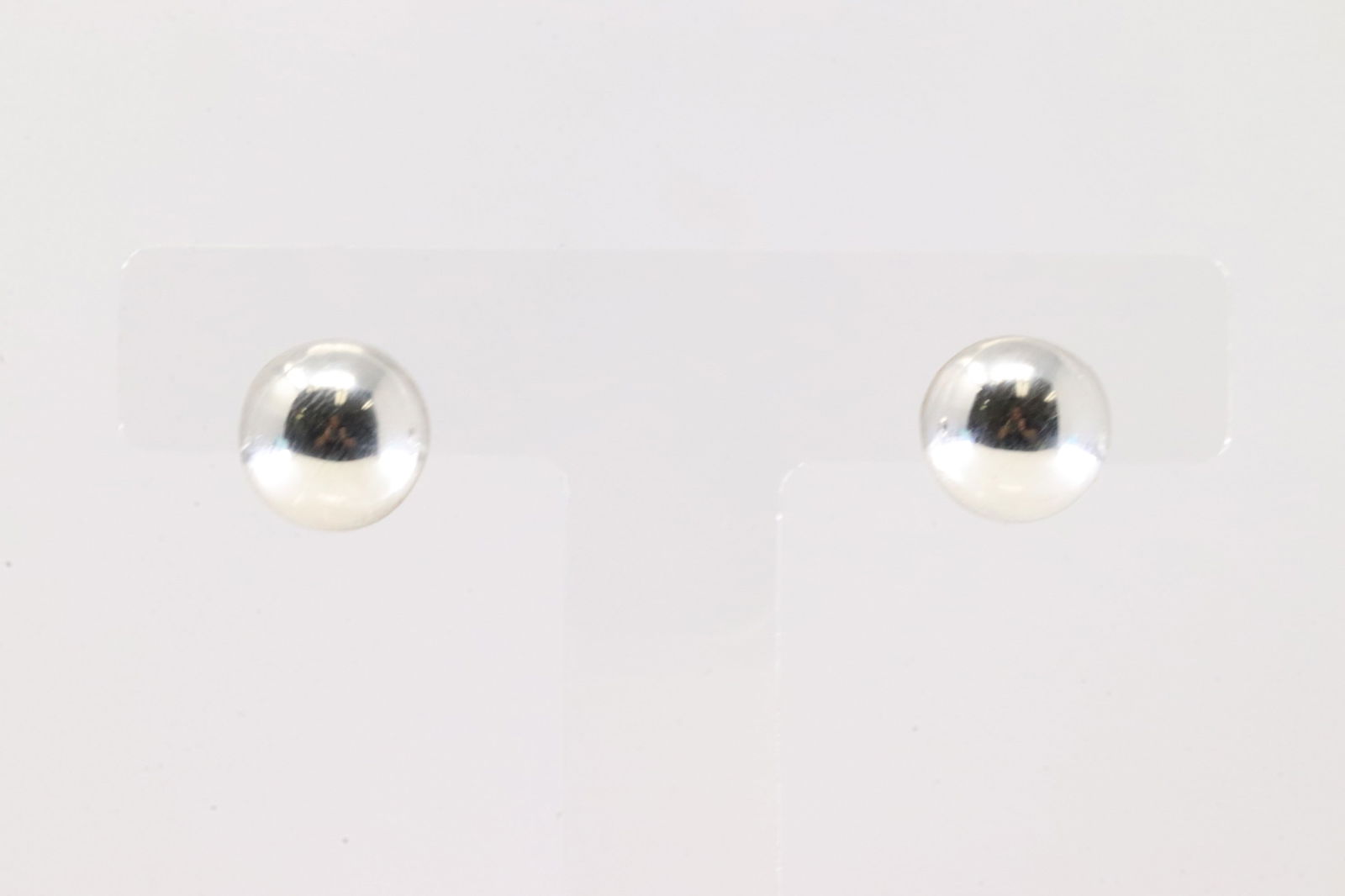 America Sterling Silver Post Earring's.: This is a America Sterling Silver Post Earring's.