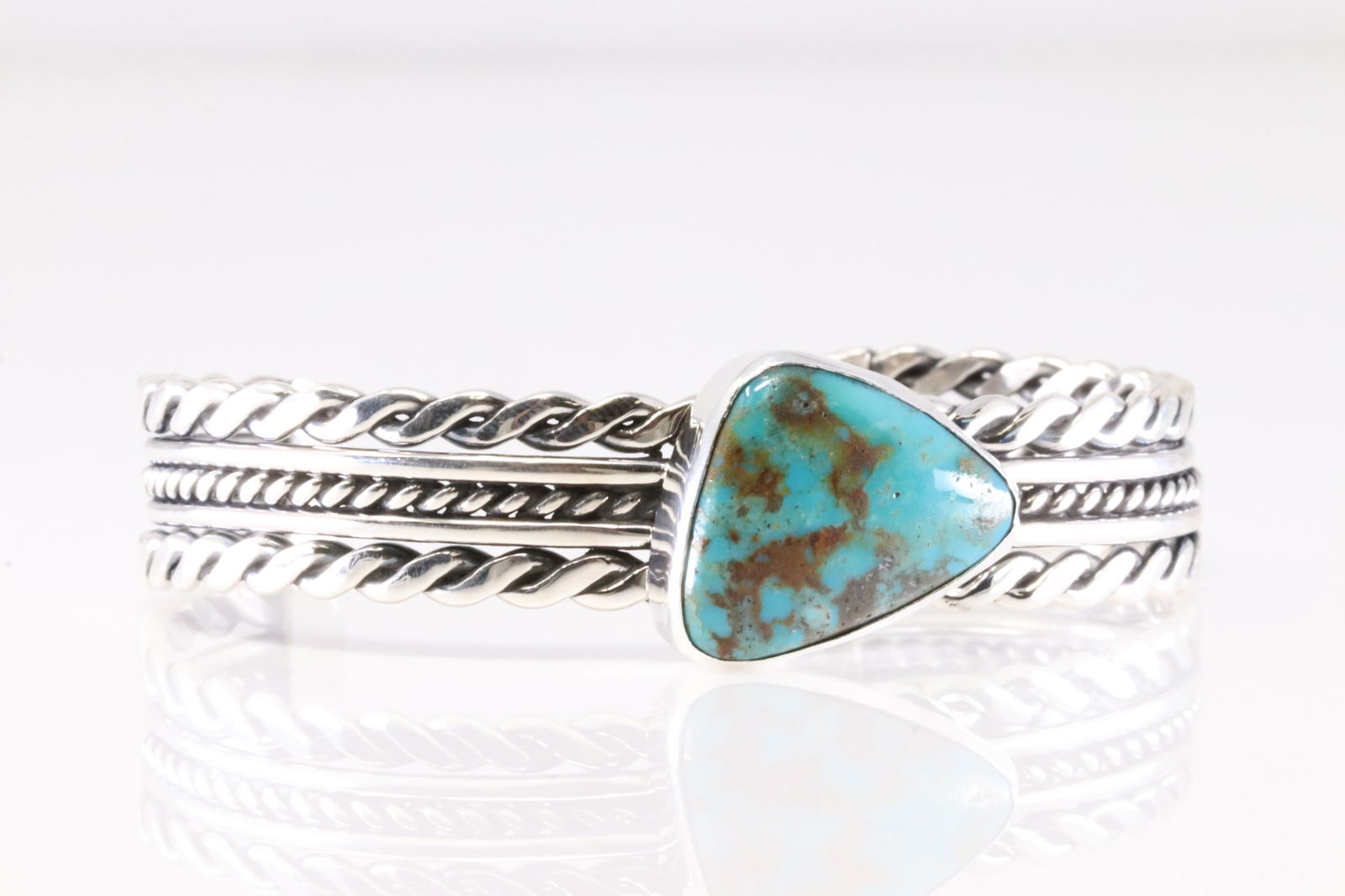 Native America Navajo Sterling Silver Turquoise Bracelet Cuff By Roy Tom.: This is a Native America Navajo Sterling Silver Turquoise Bracelet Cuff By Roy Tom. Stamp R.Tom.