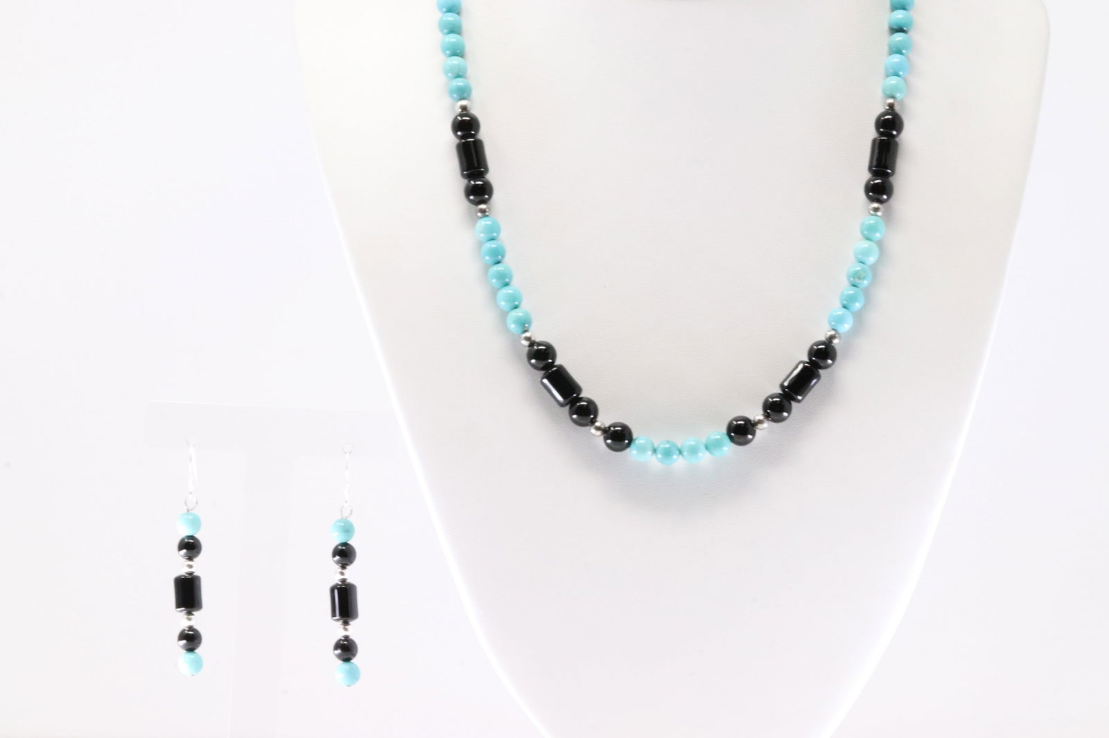 America Sterling Silver Black Onyx & Turquoise Necklace & Earring's Set. (1 of 5)
