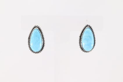 Native America Navajo Sterling Silver Kingman Turquoise Post Earring's By Freda Martinez.