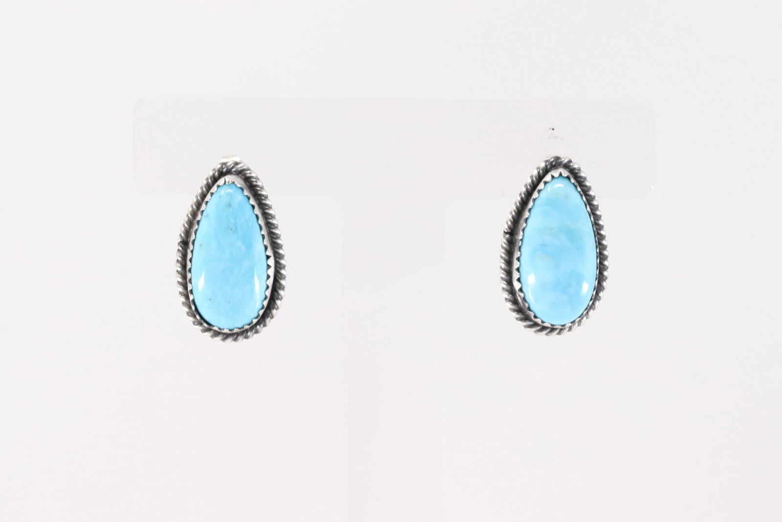 Native America Navajo Sterling Silver Kingman Turquoise Post Earring's By Freda Martinez.: This is a Native America Navajo Sterling Silver Kingman Turquoise Post Earring's By Freda Martinez. Stamp F.