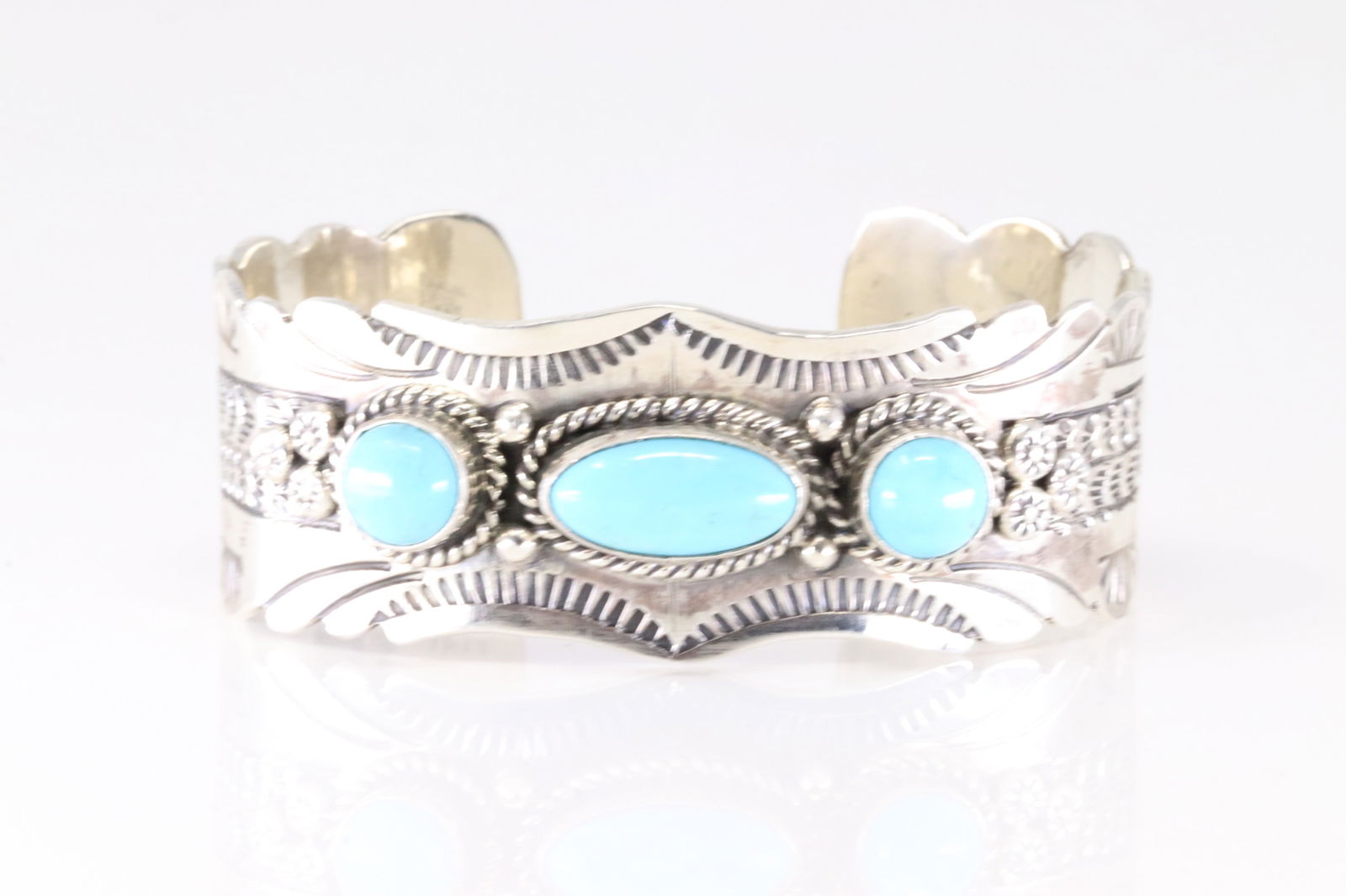 Native America Navajo Sterling Silver Turquoise Bracelet Cuff By Charlene Yazzie.: This is a Native America Navajo Sterling Silver Turquoise Bracelet Cuff By Charlene Yazzie. C.Yazzie.