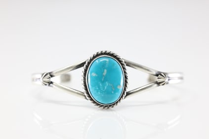 Native America Navajo Sterling Silver Number 8 Bracelet Cuff By Donovan Skeet.