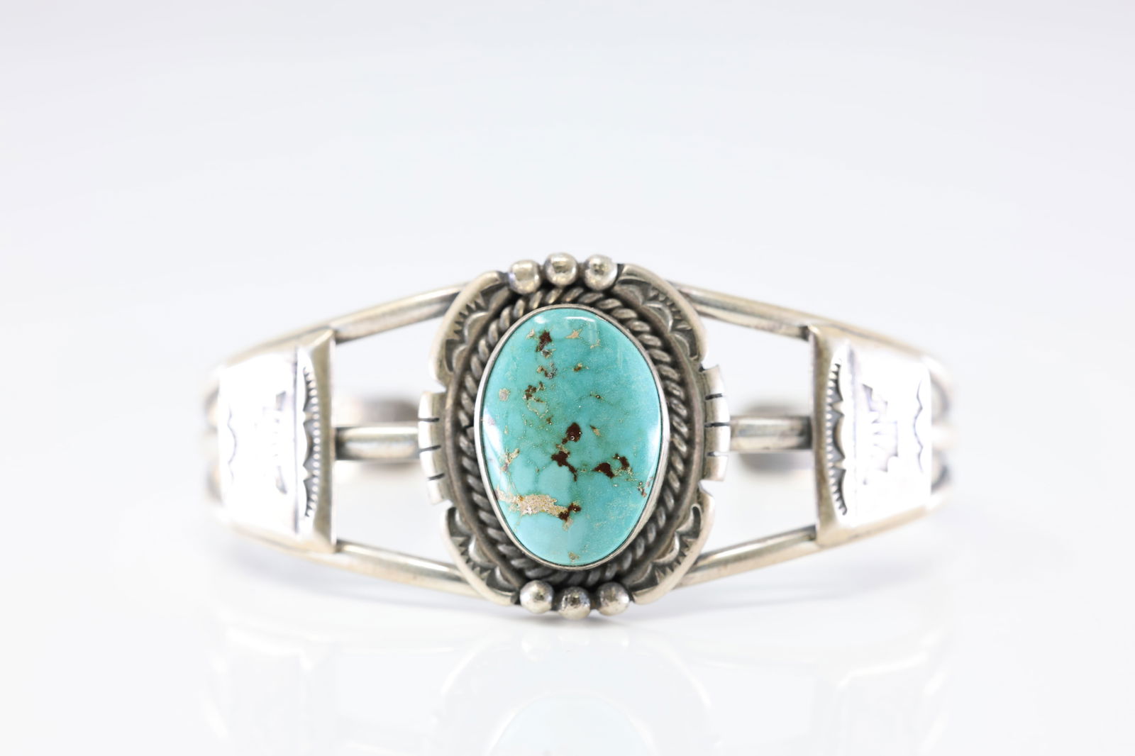 Native America Navajo Sterling Silver Turquoise Bracelet Cuff By S.Y.: This is a Native America Navajo Sterling Silver Turquoise Bracelet Cuff By S.Y. Stamp S.Y.