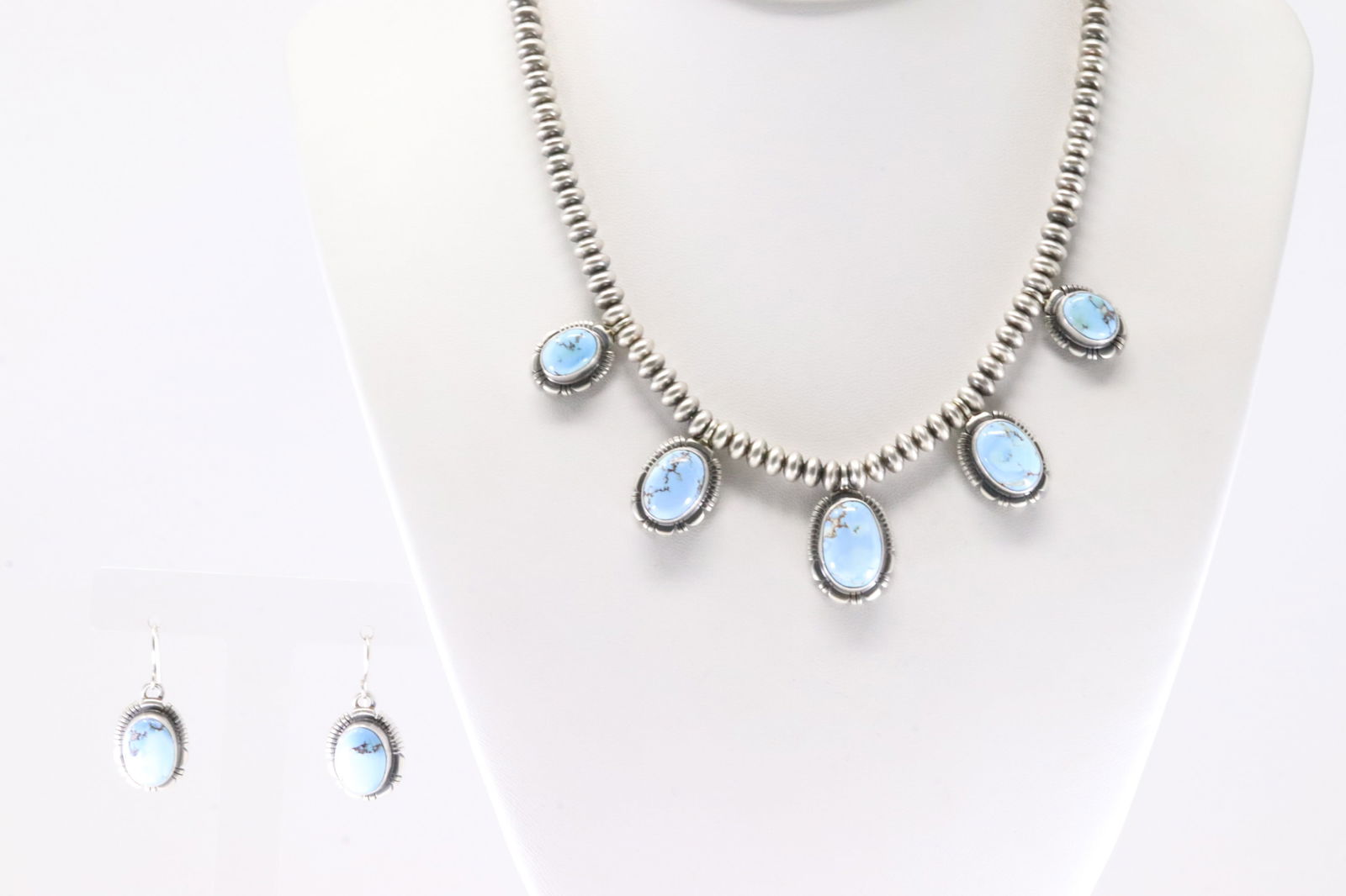 Native America Navajo Sterling Silver Golden Hill Turquoise Necklace & Earring's Set By A.: This is a Native America Navajo Sterling Silver Golden Hill Turquoise Necklace & Earring's Set By A. Necklace length: 18.00"