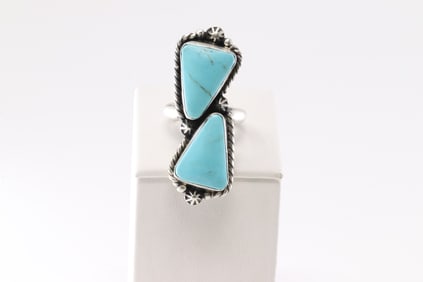 Native America Navajo Sterling Silver Turquoise Ring By Eugene Belone.