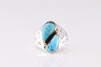Native America Navajo Sterling Silver Turquoise Ring By ML.
