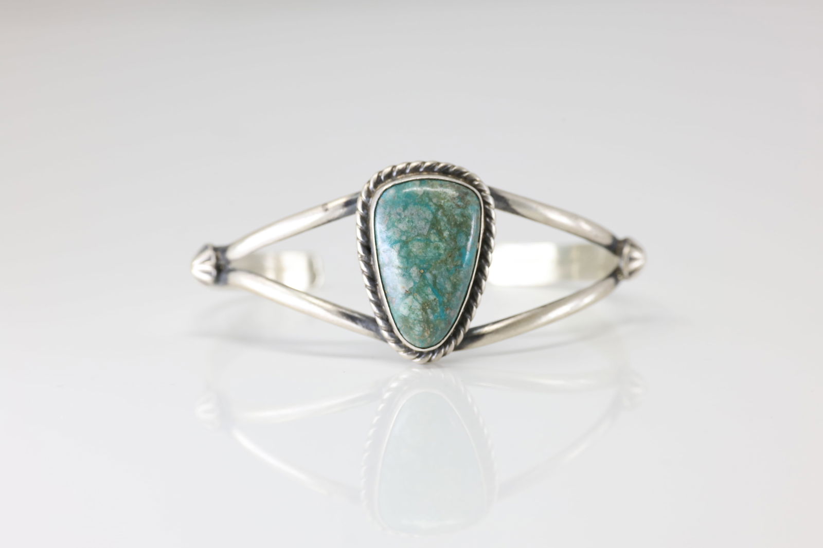 Native America Navajo Sterling Silver Campitos Turquoise Bracelet Cuff By Augustine Largo.: This is a Native America Navajo Sterling Silver Campitos Turquoise Bracelet Cuff By Augustine Largo. Stamp AL.