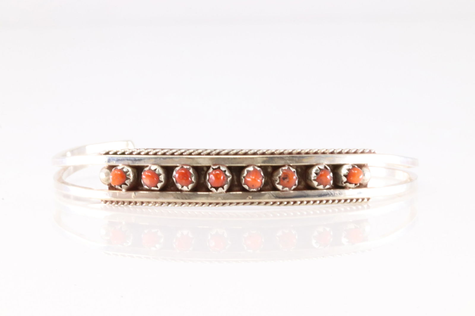 Native America Zuni Sterling Silver Coral Bracelet Cuff Susie Livingston.: This is a Native America Zuni Sterling Silver Coral Bracelet Cuff By Susie Livingston.