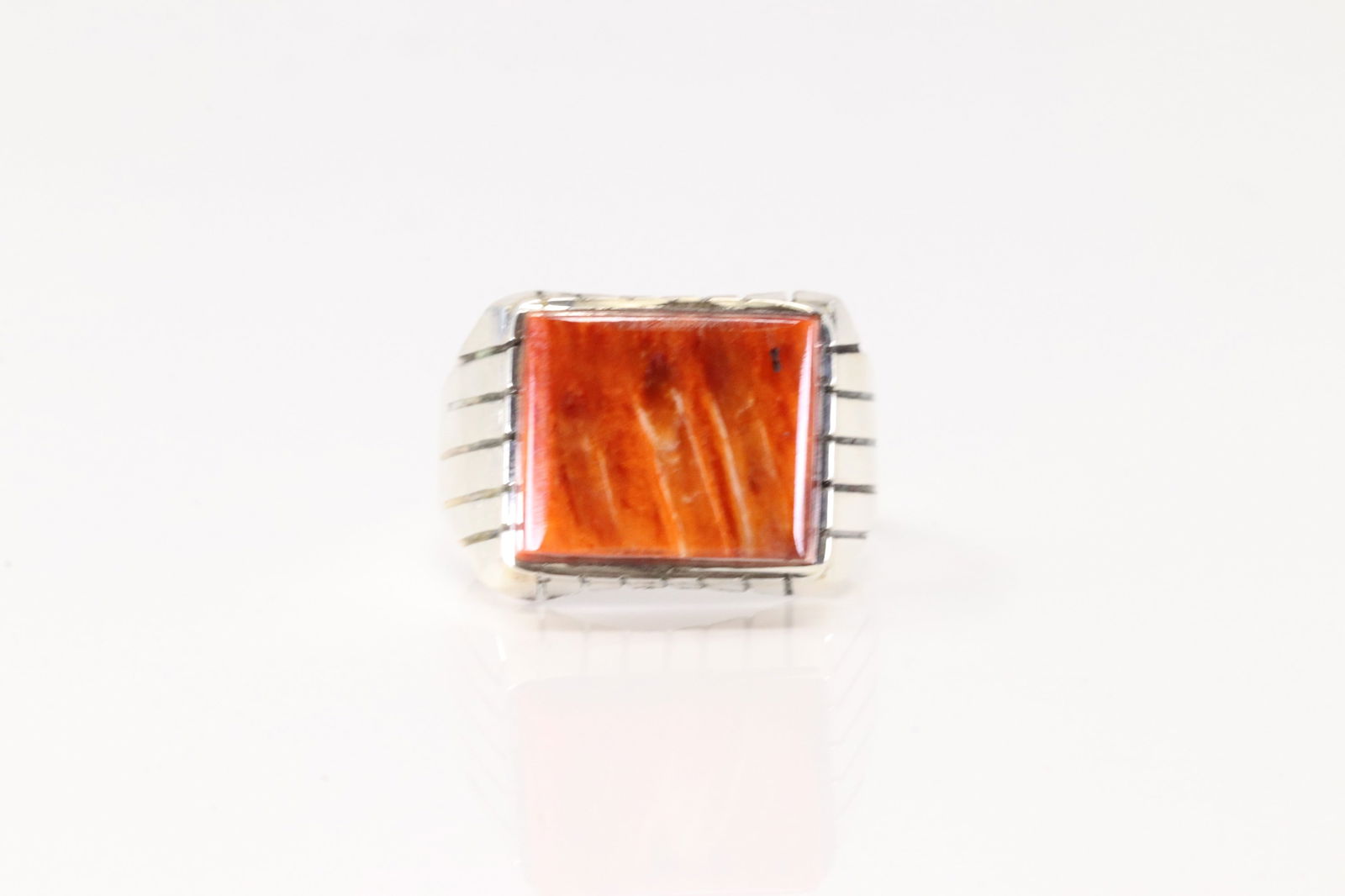 Native America Navajo Sterling Silver Spiny Oyster Ring By R. (1 of 4)