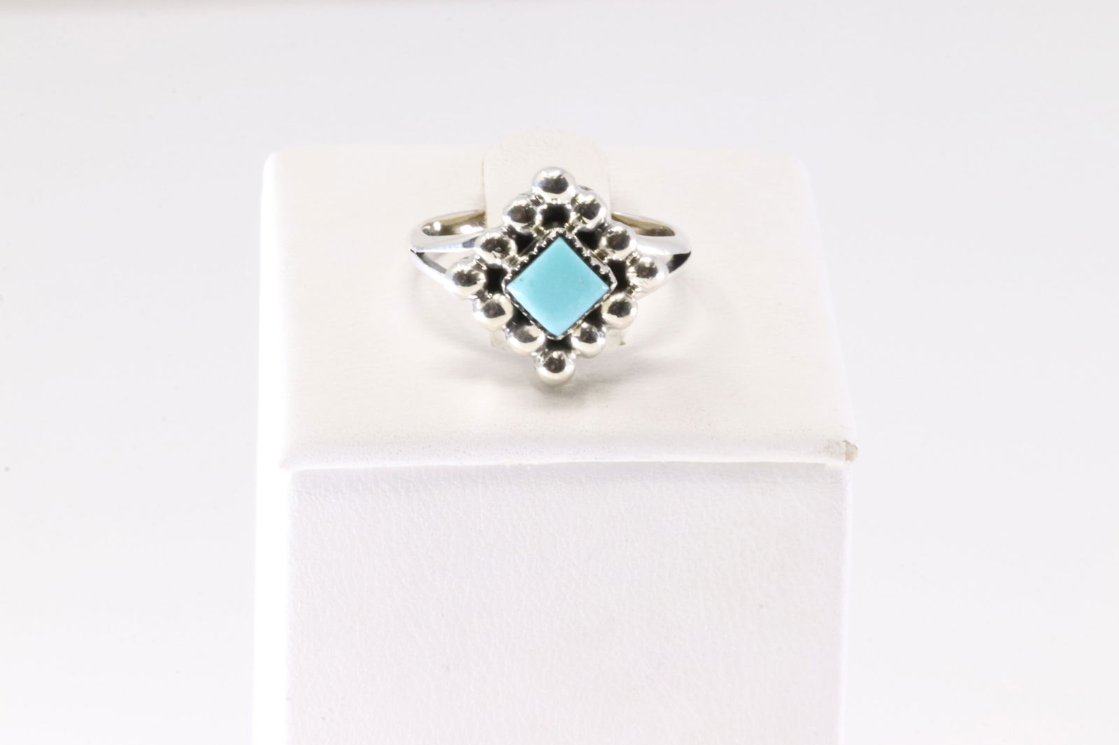 America Sterling Silver Turquoise Ring. (1 of 3)