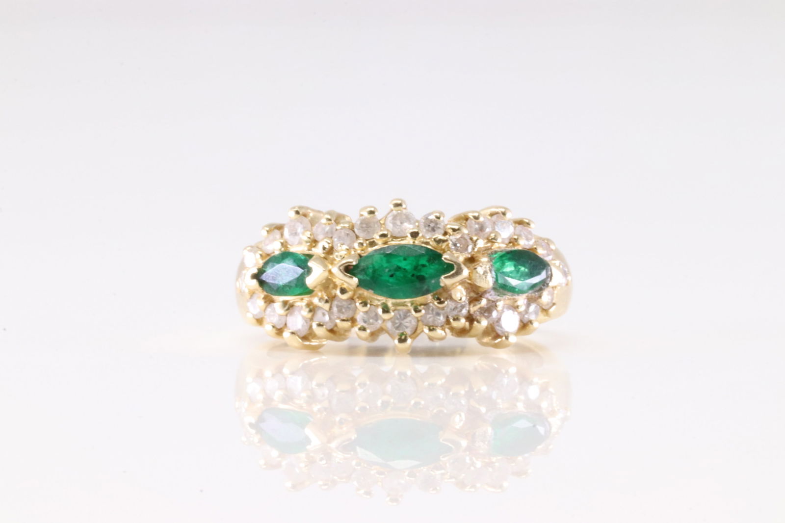 Emerald & Diamond Ring 14Kt. (1 of 4)