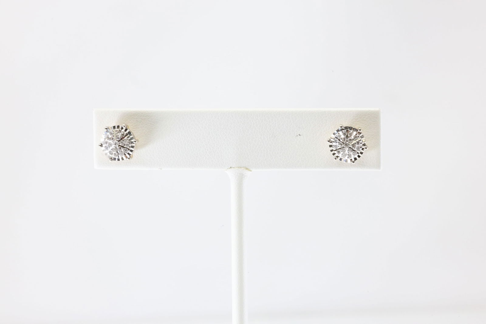 Diamond Stud Earring 18Kt. - 2