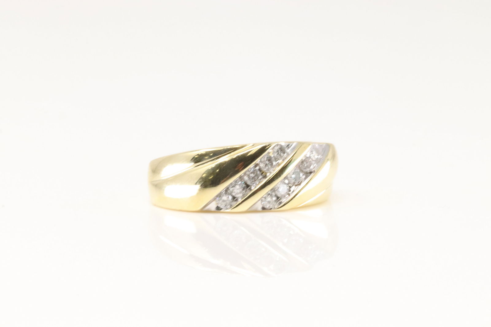 Diamond Ring 14Kt. - 2