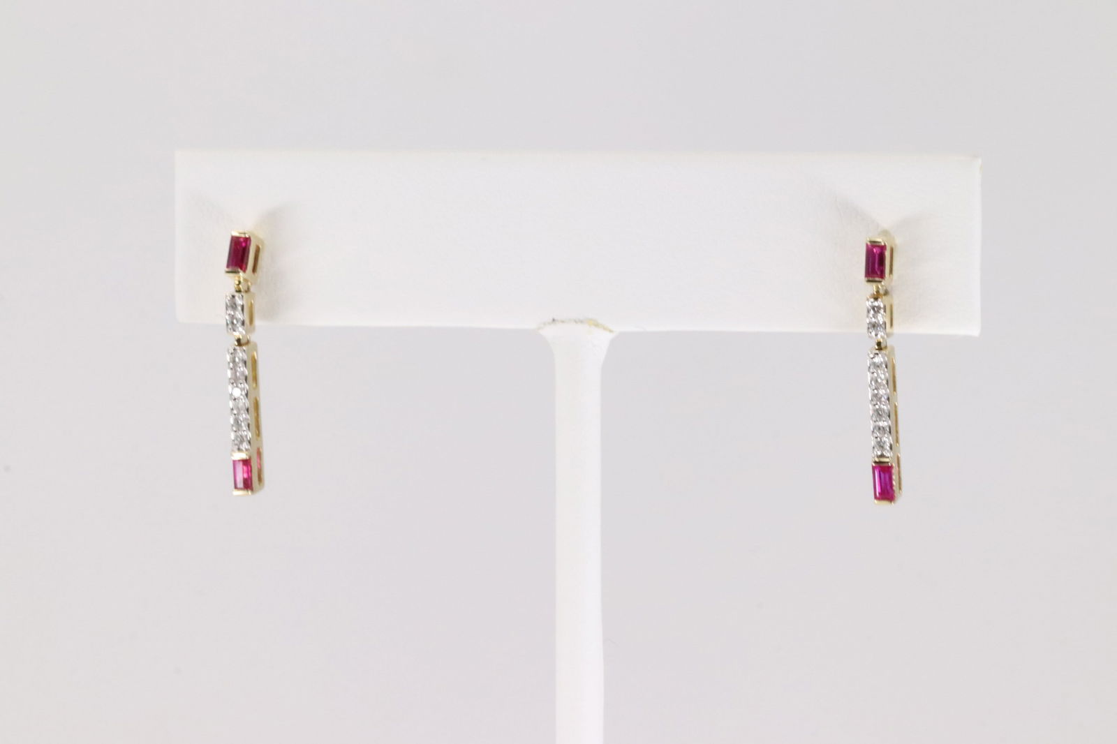 Ruby & Diamond Stud / Dangling Earring 14Kt. - 3