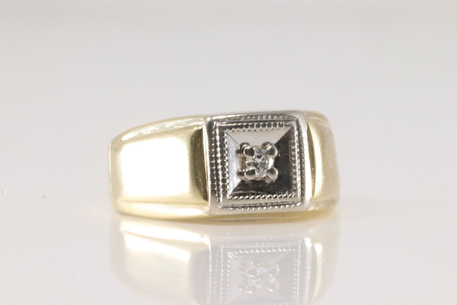 Diamond Ring 14Kt. - 2