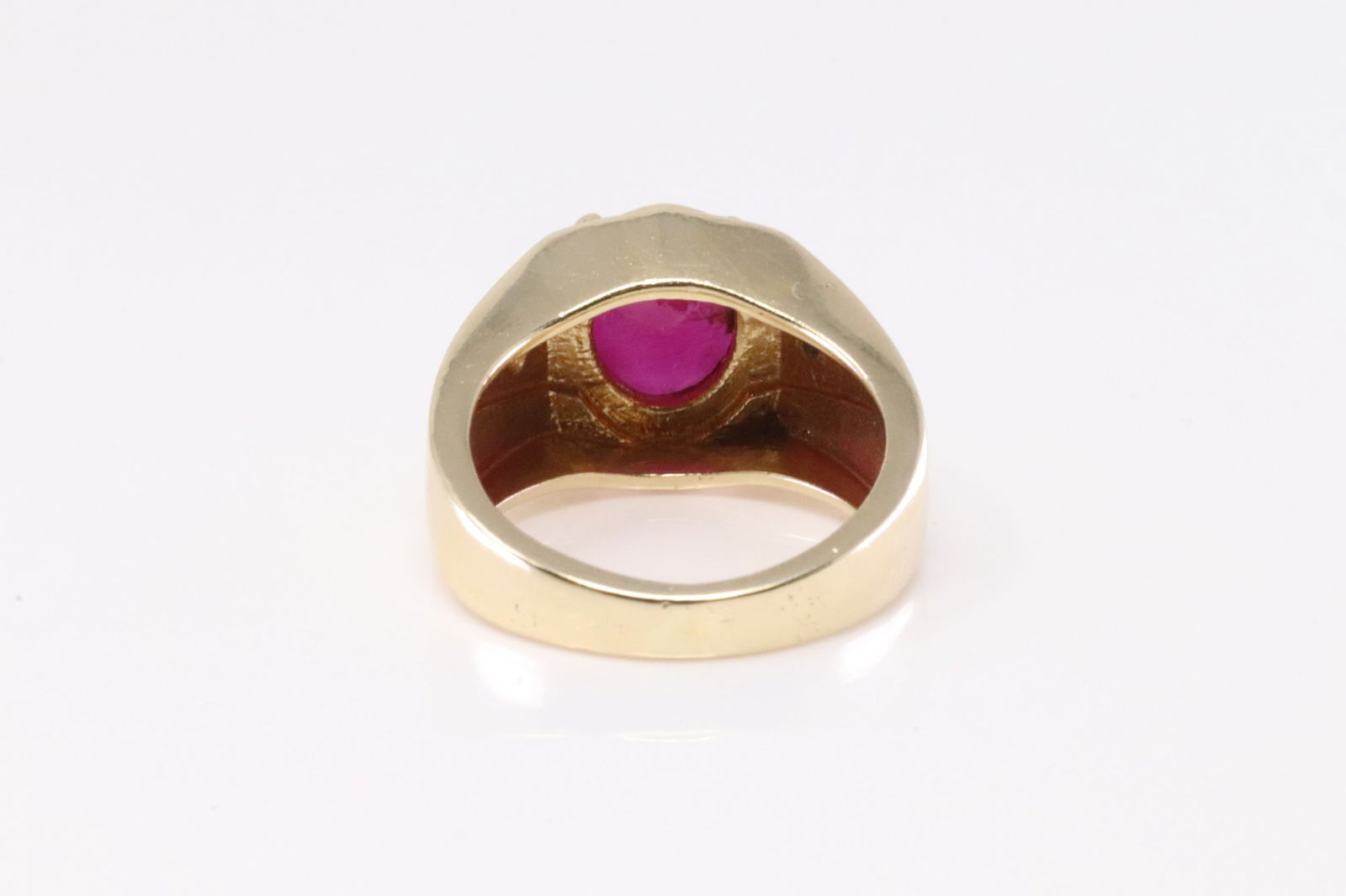 Cabochon Ruby & Ring 14Kt. - 4