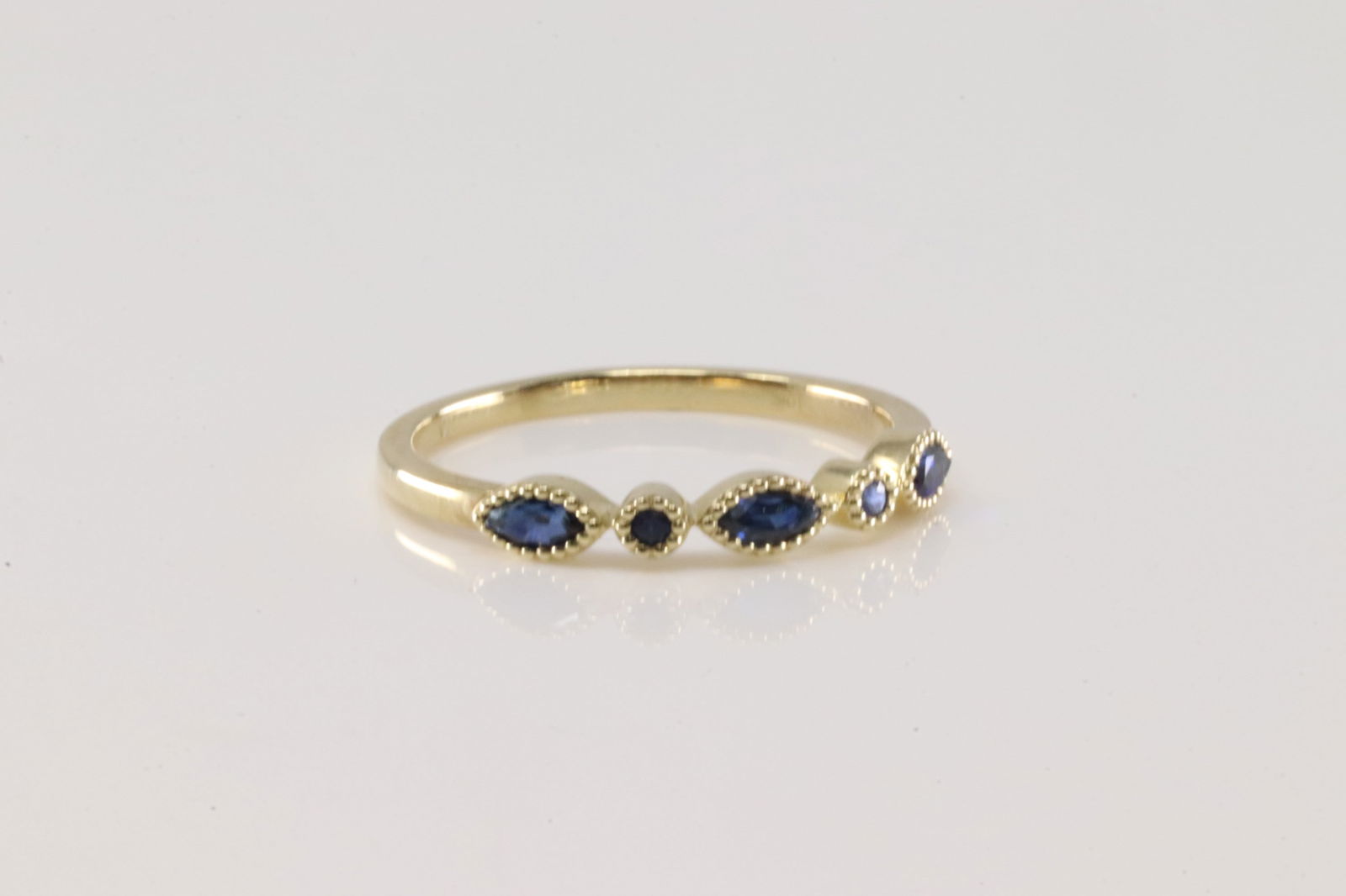 Sapphire Ring 10Kt. - 2