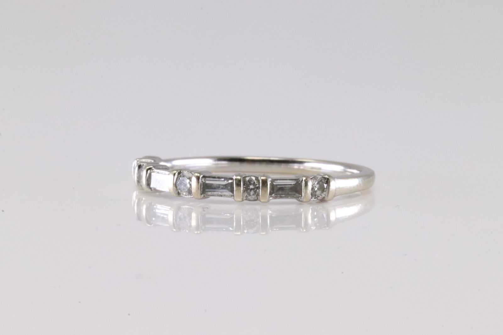 Diamond Ring 14Kt. - 3