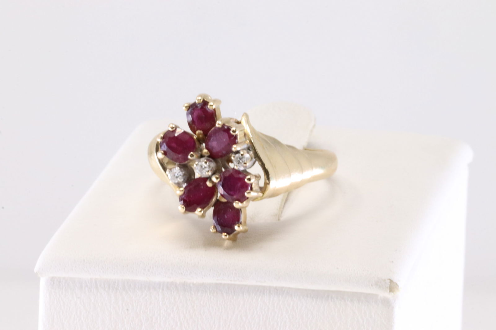 Ruby & Diamond Ring 14Kt. - 3