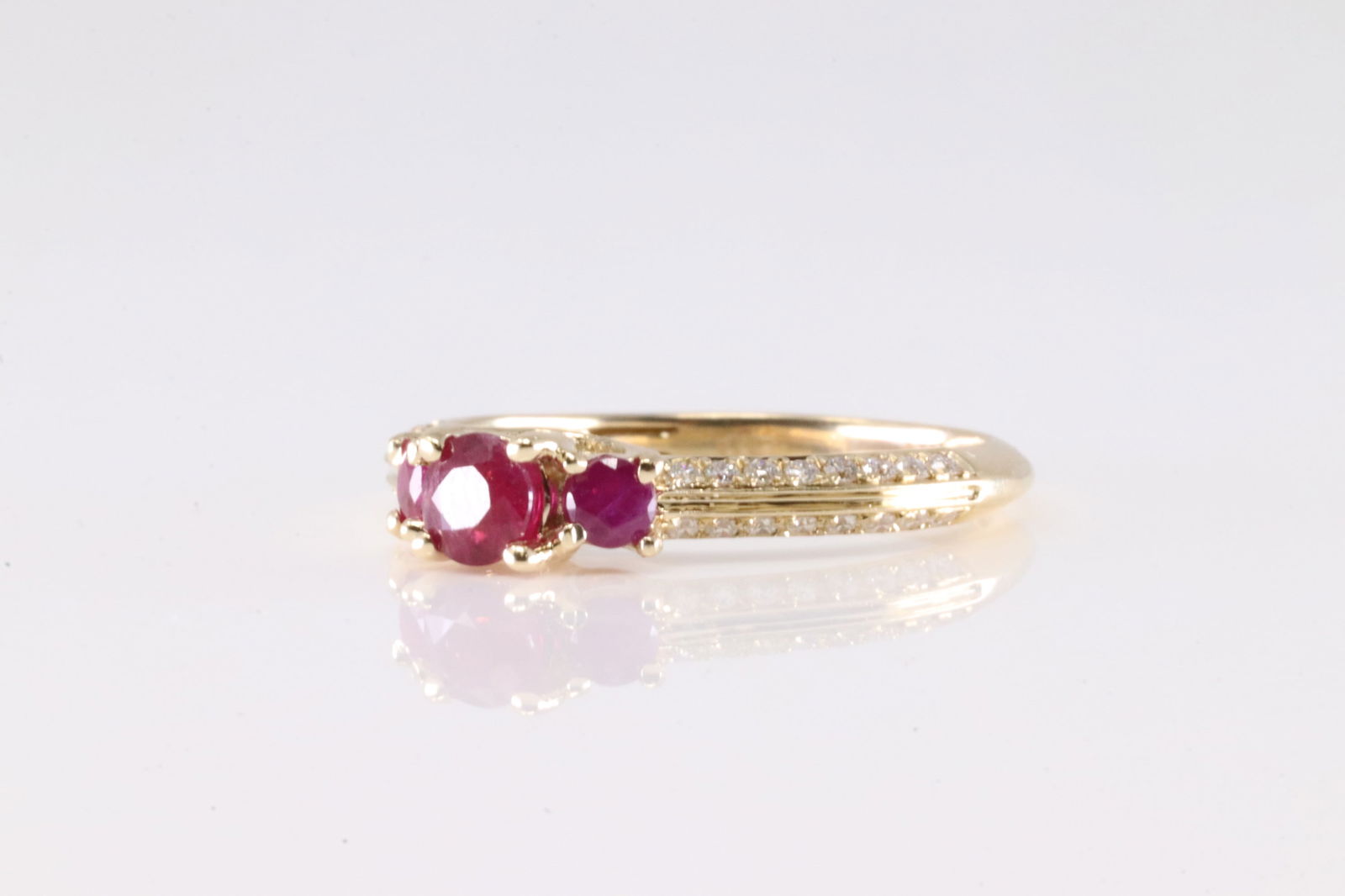 Ruby & Diamond Ring 14Kt. - 3