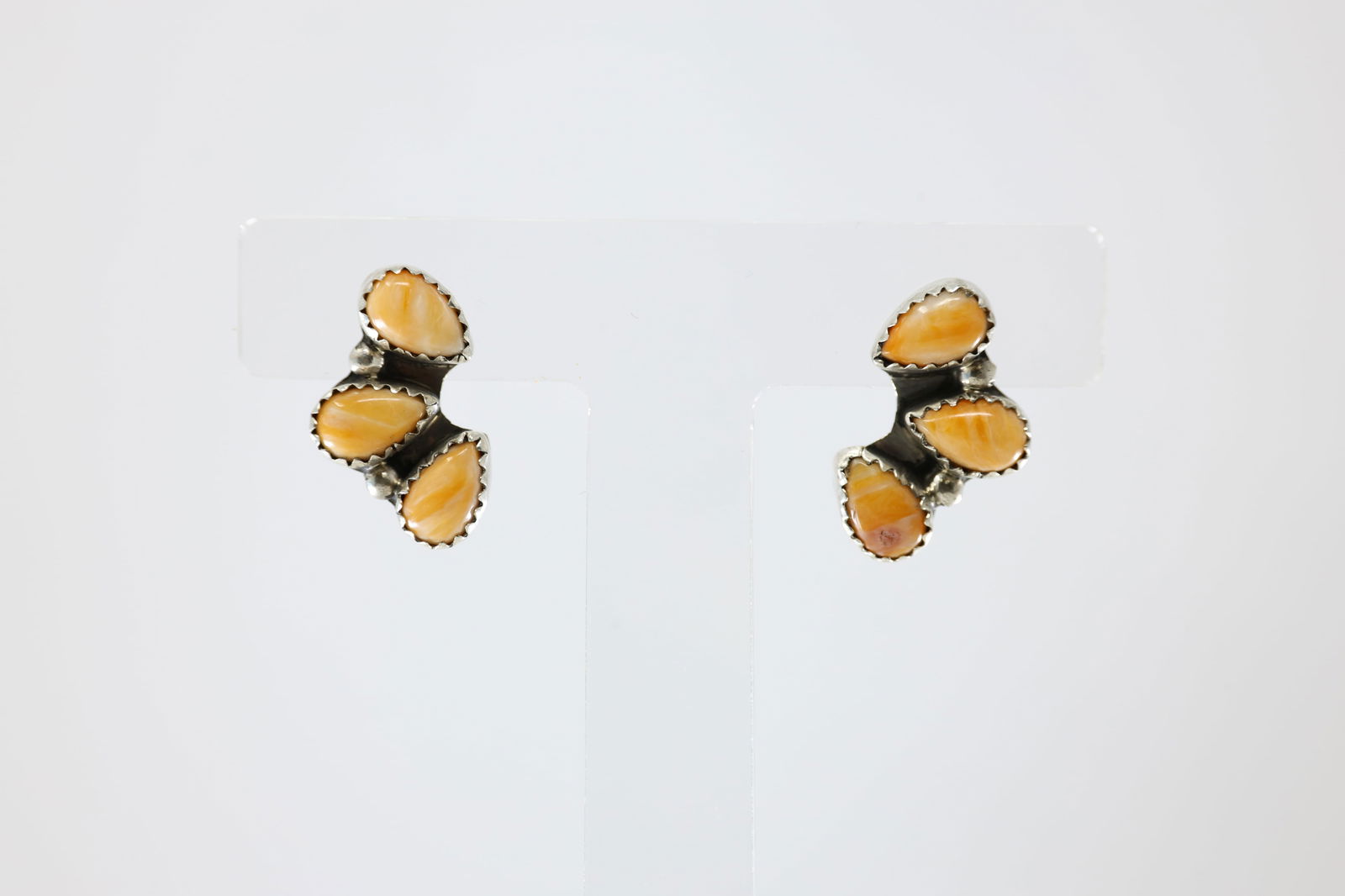 Native America Navajo Sterling Silver Spiny Oyster Post Earring's By B. (1 of 4)