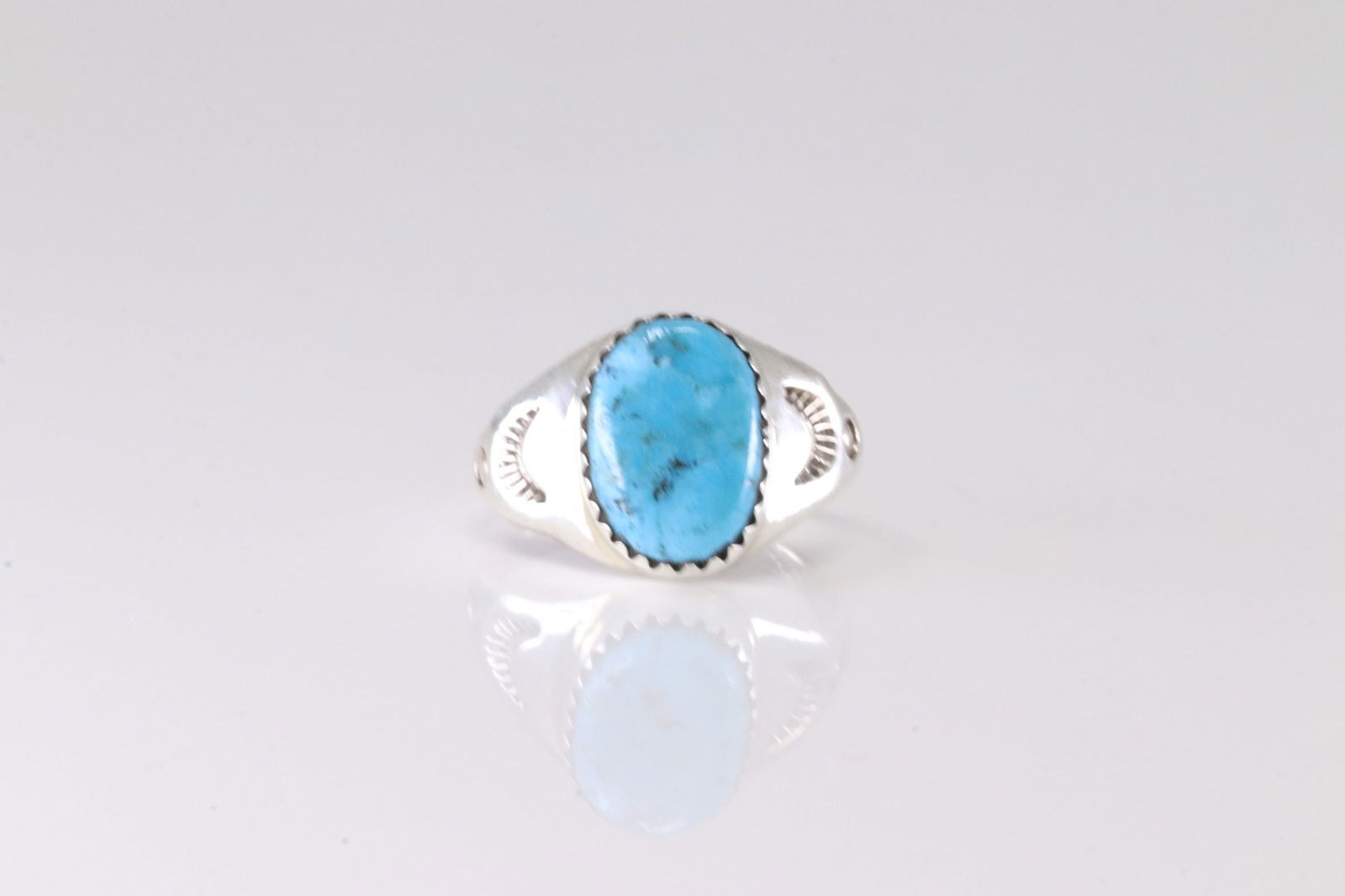 Native America Navajo Sterling Silver Turquoise Ring By ML. (1 of 4)