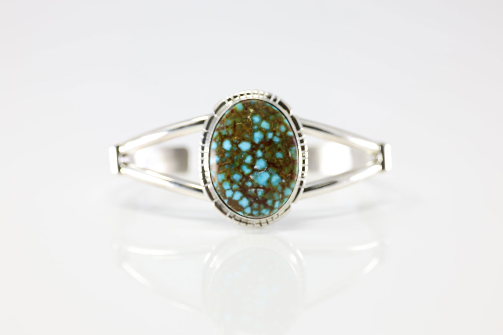 Native America Navajo Sterling Silver Turquoise Bracelet Cuff By SE. (1 of 4)