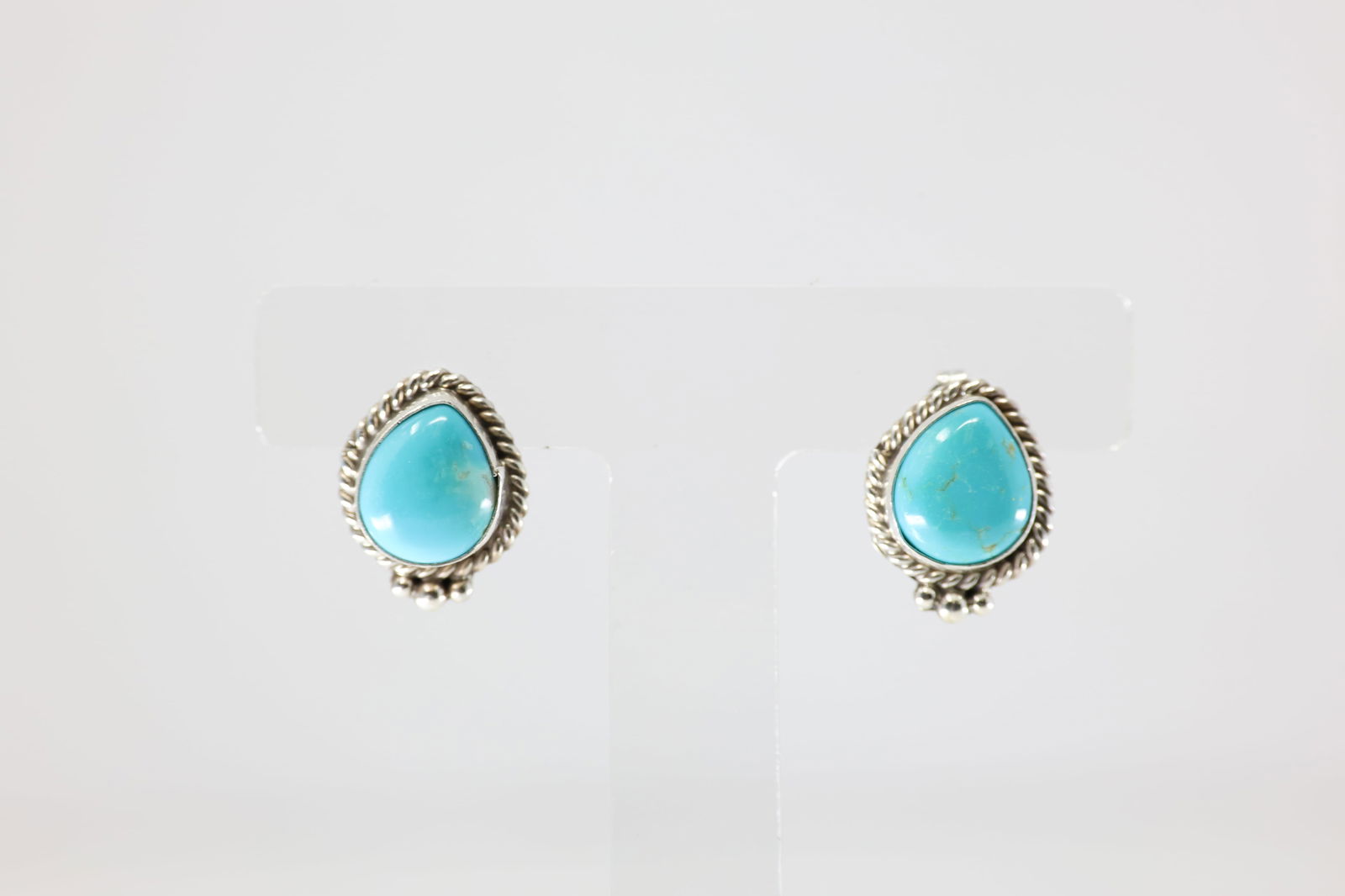 Native America Navajo Sterling Silver Kingman Turquoise Post Earring's By Trish Largo. (1 of 4)